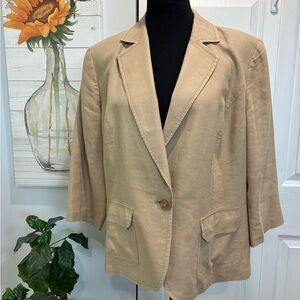 Classic Tan Women's Blazer